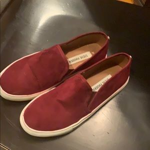 Burgundy Steve Madden shoes
